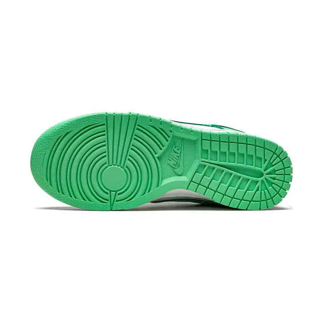 Dunk Low "Green Glow" - Manore Store