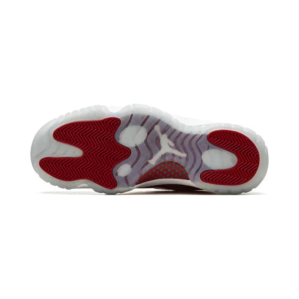 Air Jordan 11 "Cherry 2022" - Manore Store