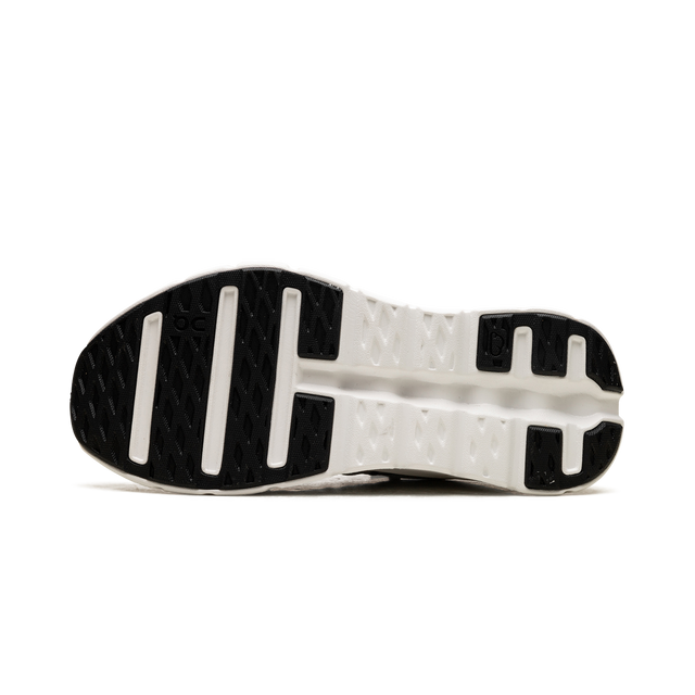 On Running Cloudtilt "Black/Ivory"
