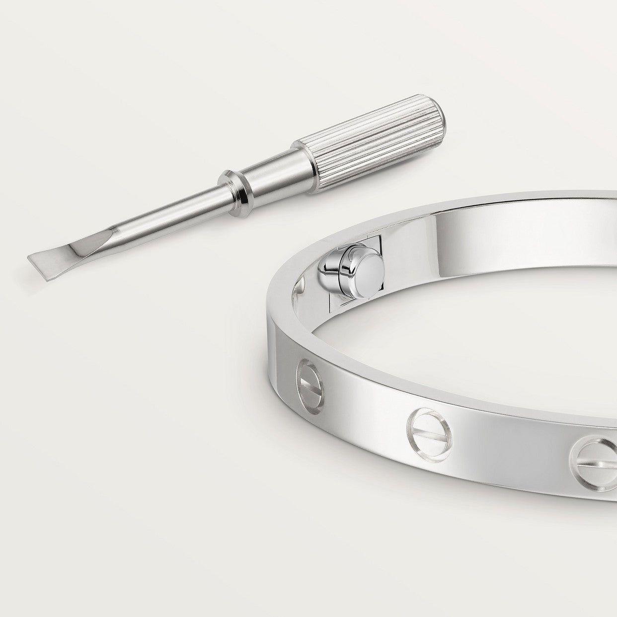BRACELET CARTIER LOVE WHITE GOLD