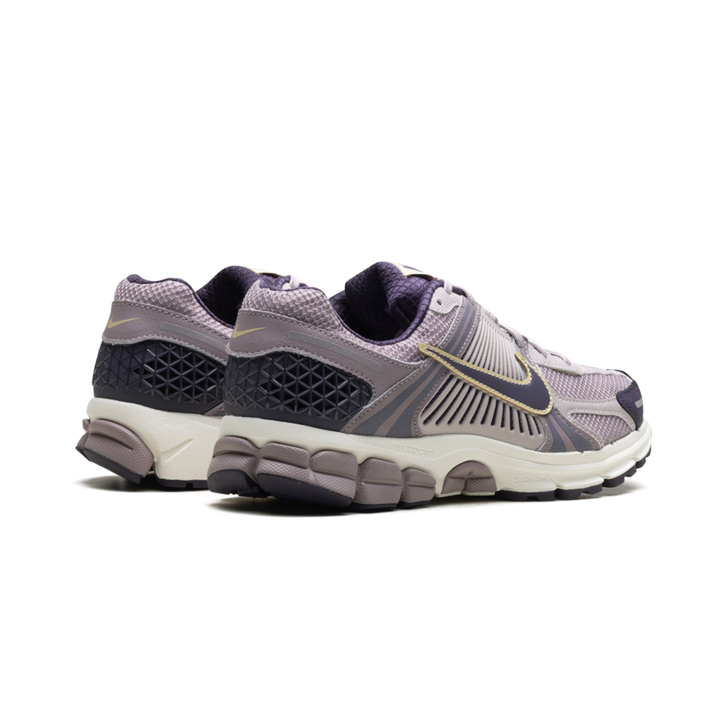Nike Vomero 5 "Platinum Violet" - Manore Store