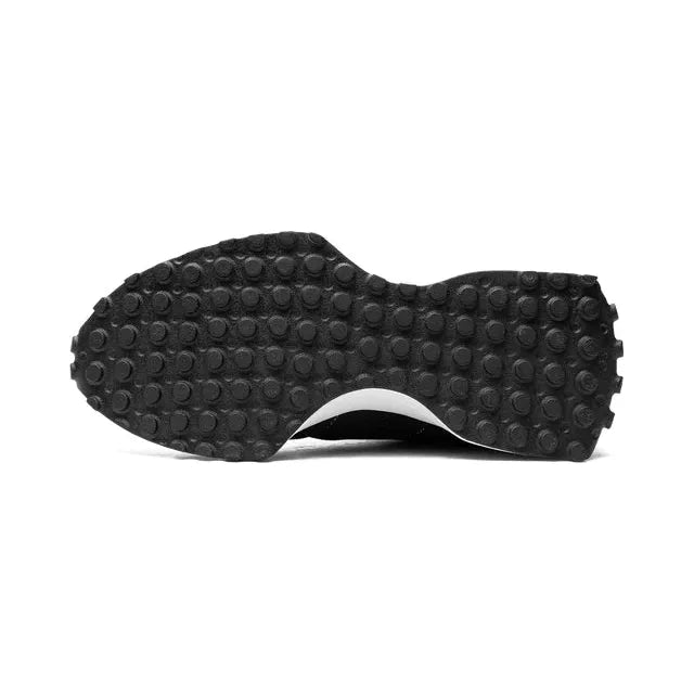New Balance 327 "Black And White" - Manore Store