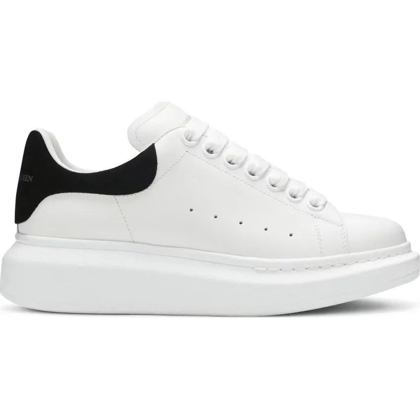 Alexander McQueen "White/Black" - Daim - Manore Store