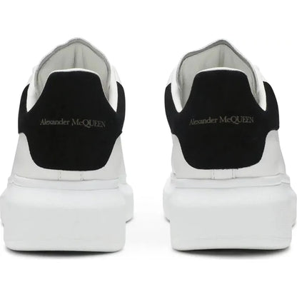 Alexander McQueen "White/Black" - Daim - Manore Store