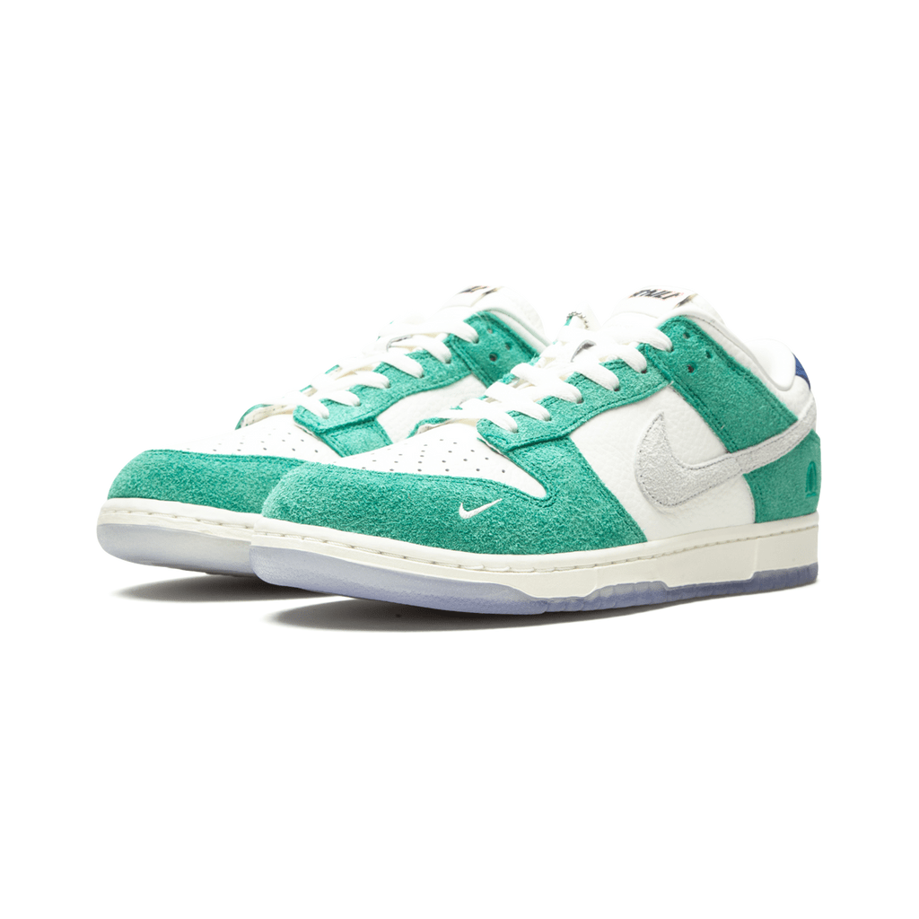 Dunk Low X KASINA "Road Sign" - Manore Store