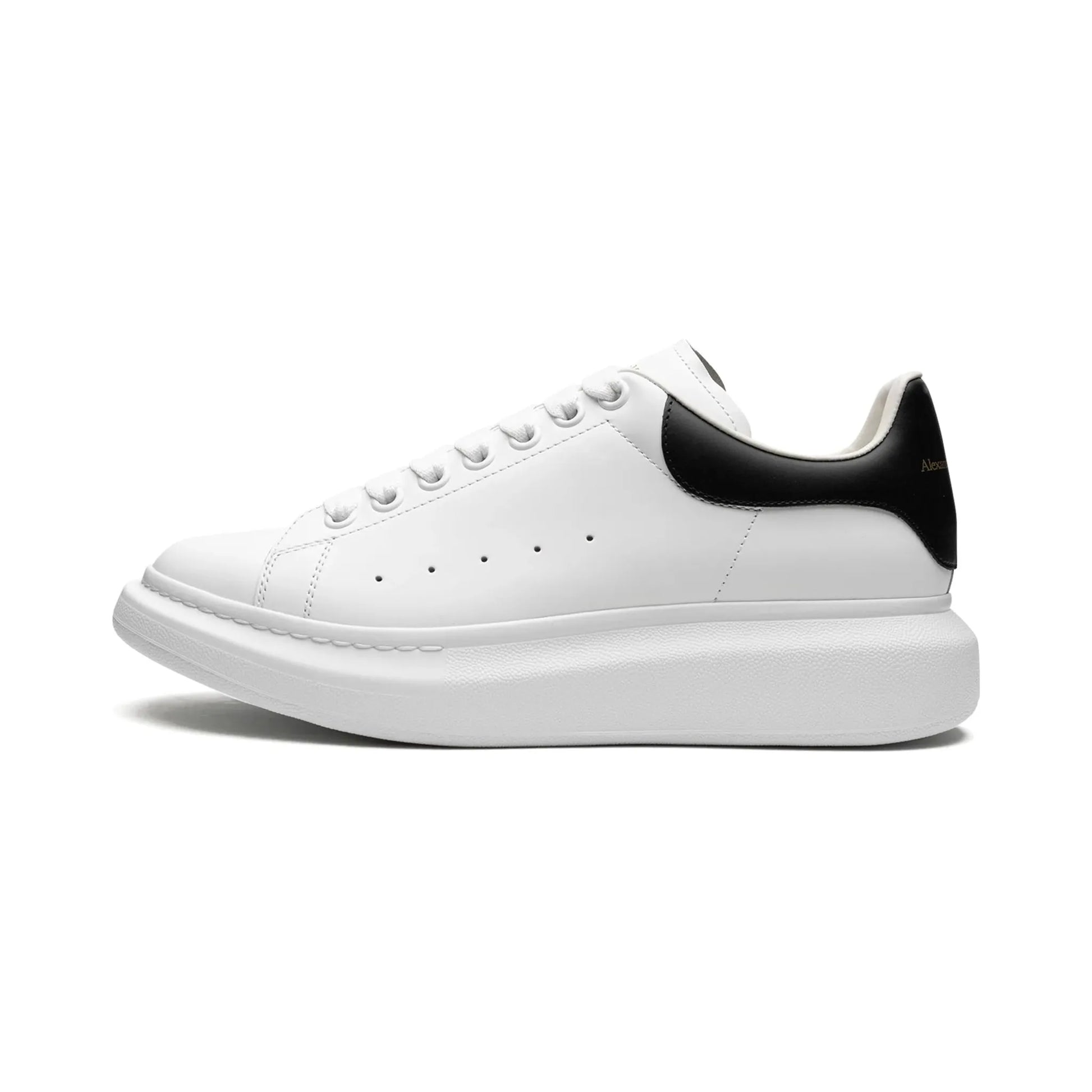 Alexander mcqueen chaussure homme pas cher best sale