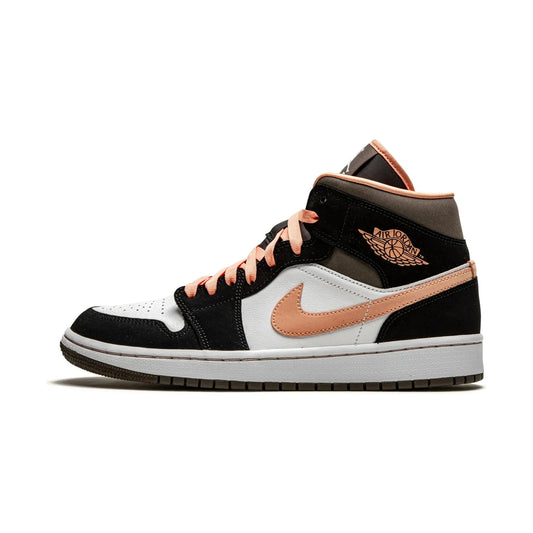 Air Jordan 1 Mid SE Peach Mocha