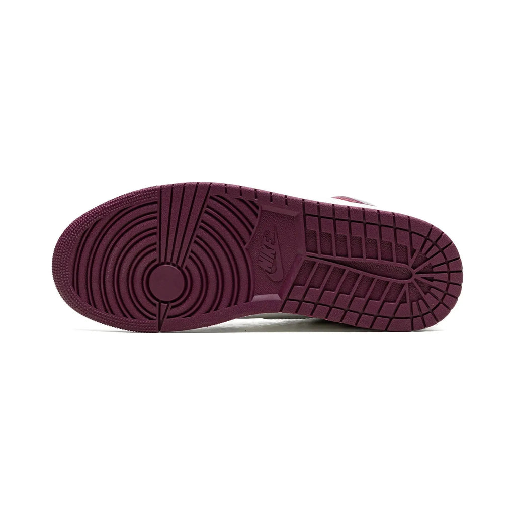 Air Jordan 1 Retro High "Bordeaux" - Manore Store