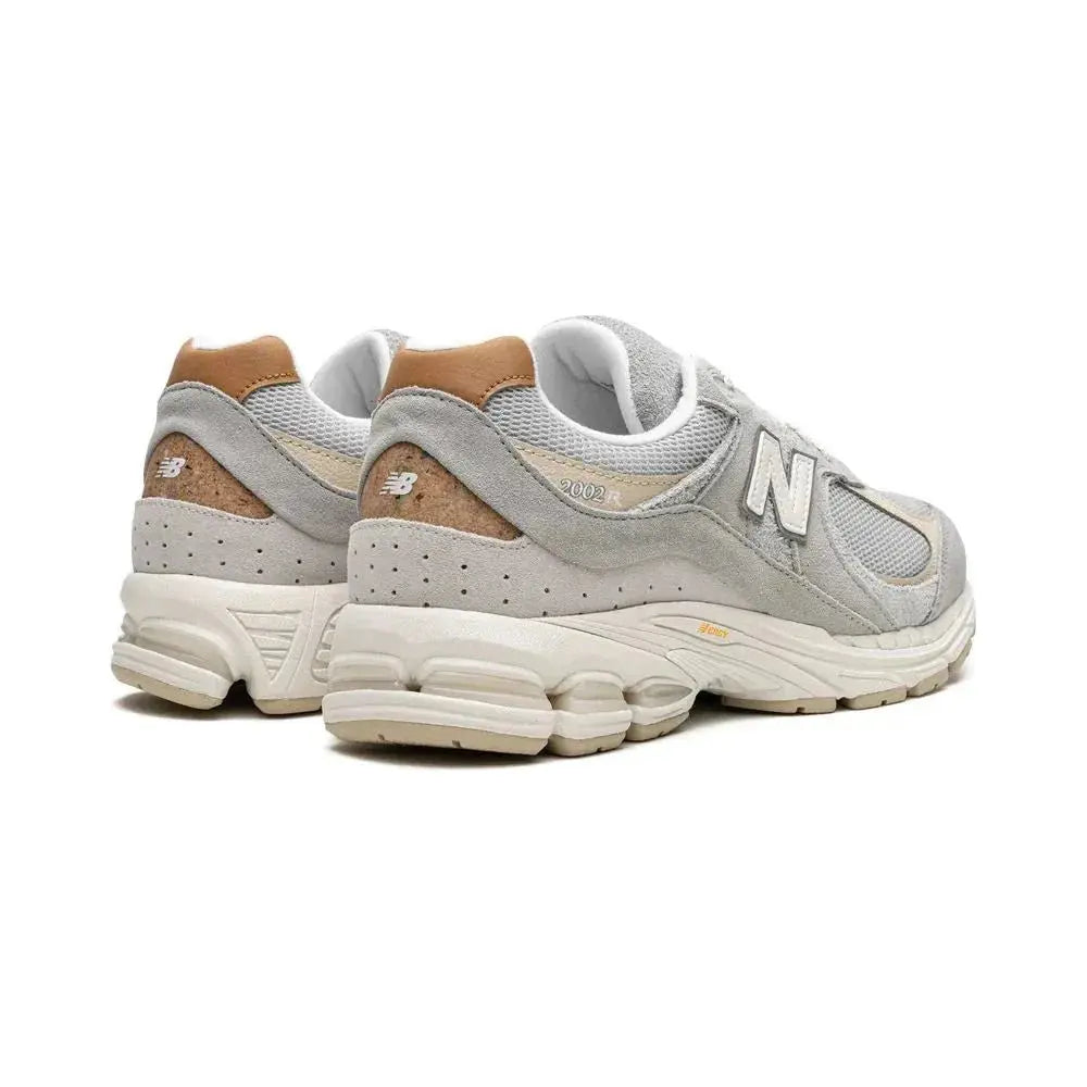 New Balance 2002R "Concrete" - Manore Store