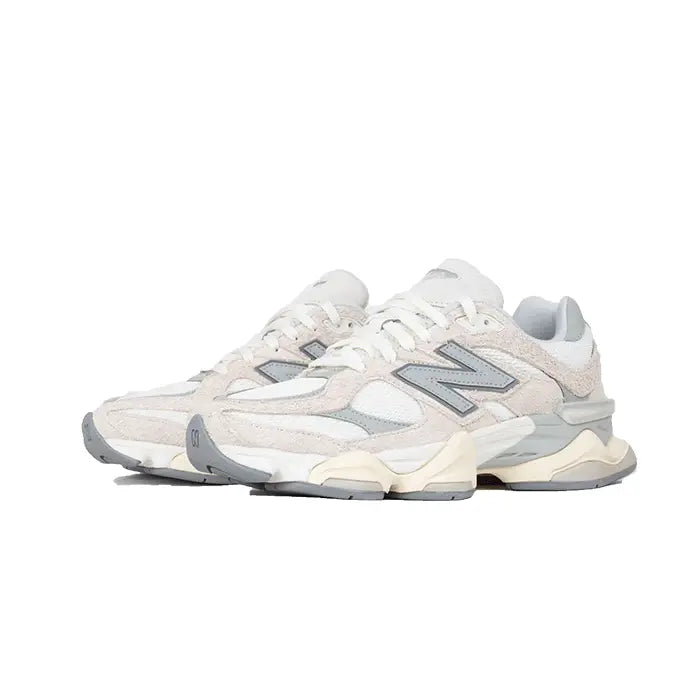 New Balance 9060 Moonbeam Sea Salt