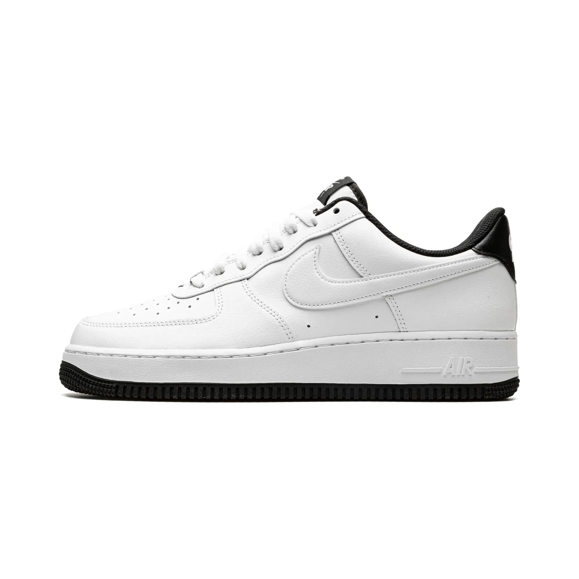 nike air force 1 07 white black 19215497 43170236 2048