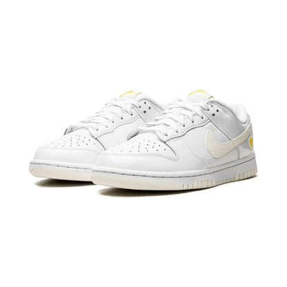 Dunk Low Yellow Heart