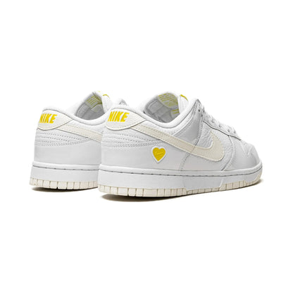 Dunk Low Yellow Heart