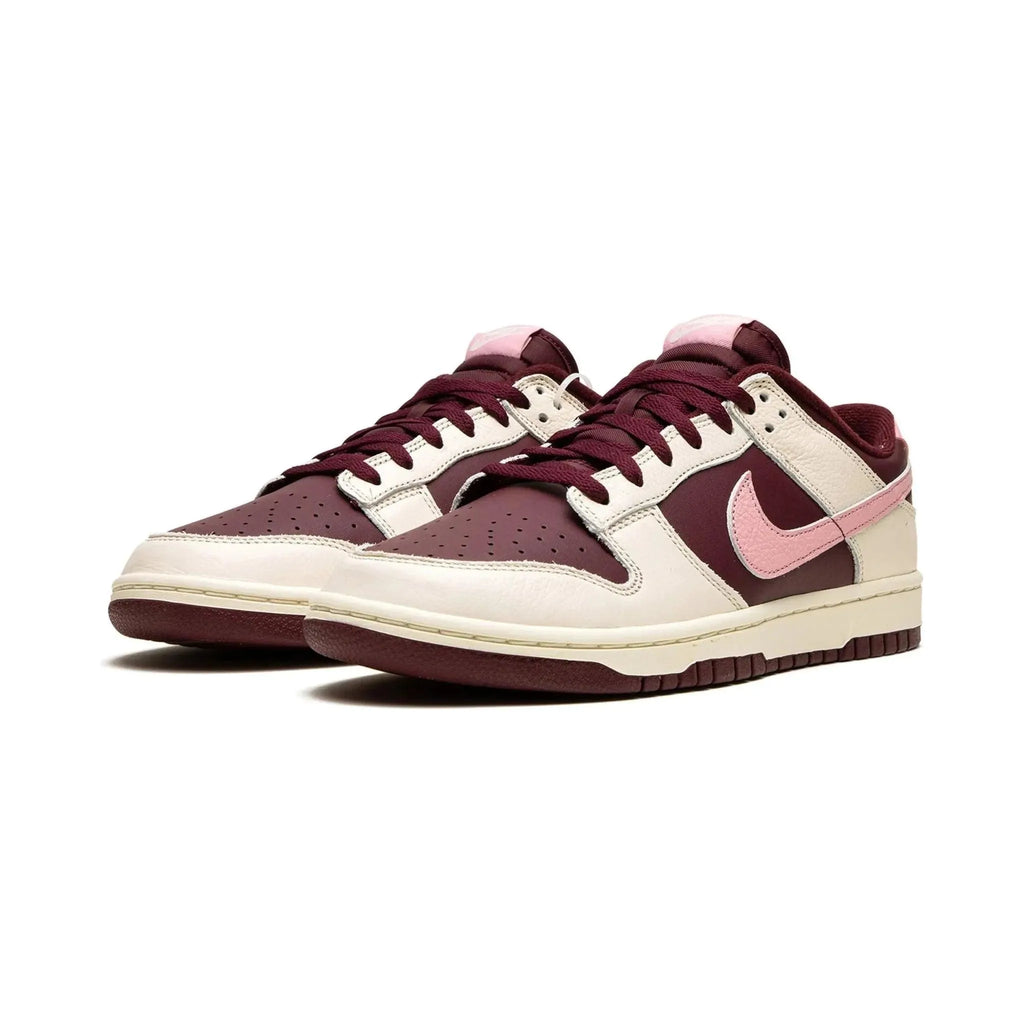 Dunk Low "Valentine's Day" - Manore Store