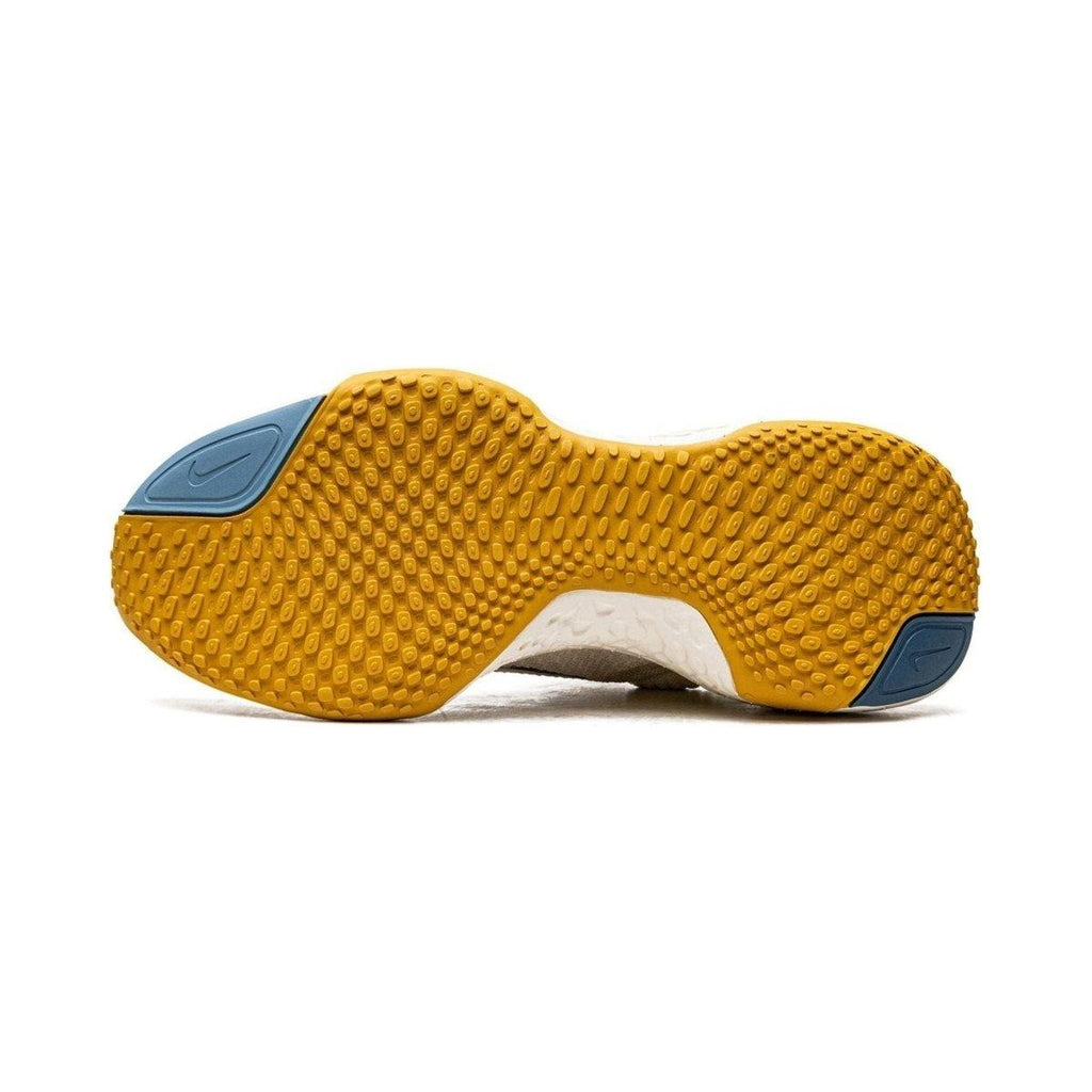 Nike ZoomX Invincible Run Flyknit 2 "Sail Hot Curry" - Manore Store