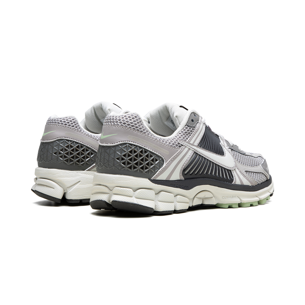 Nike VOMERO 5 "Cobblestone"