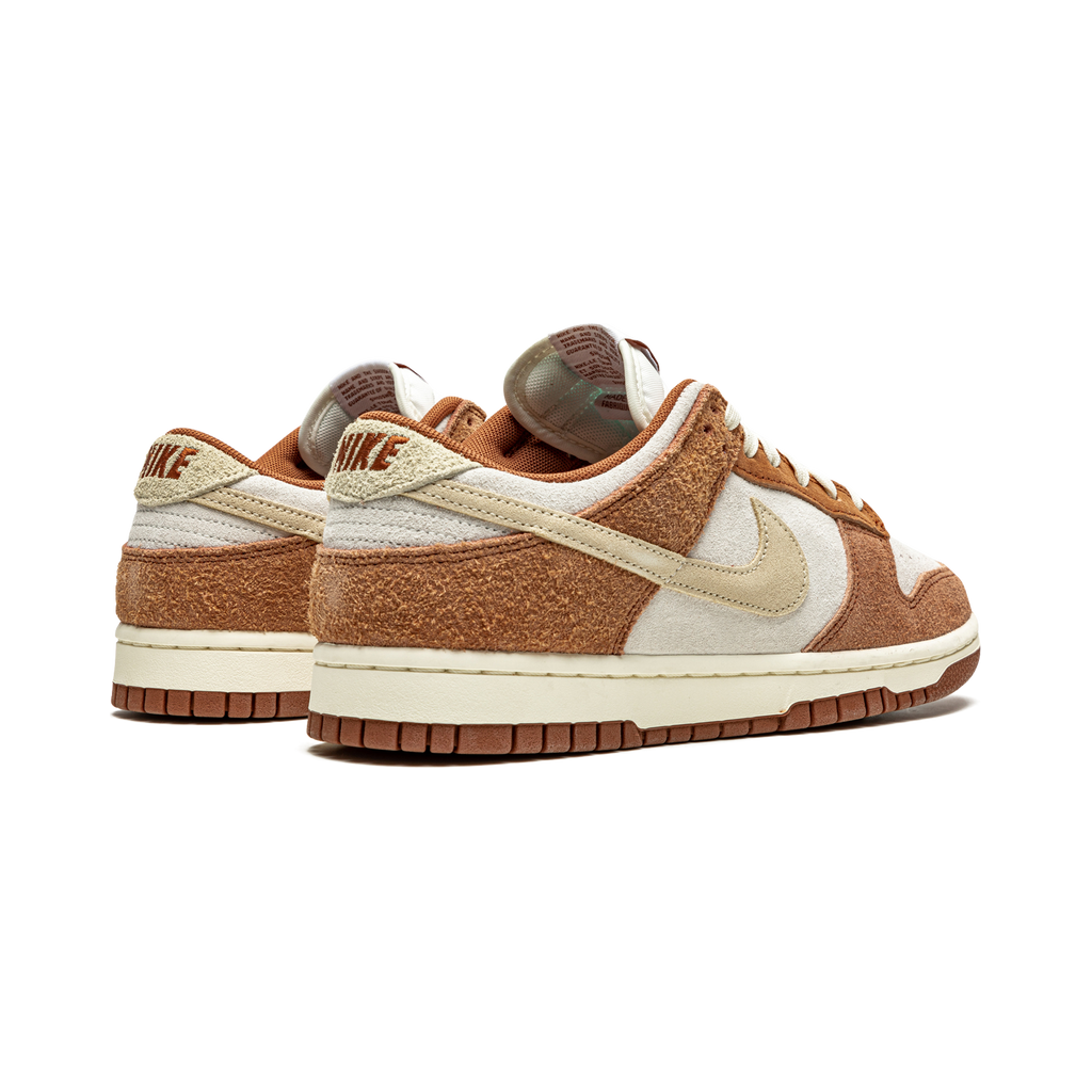 Dunk Low "Medium Curry" - Manore Store