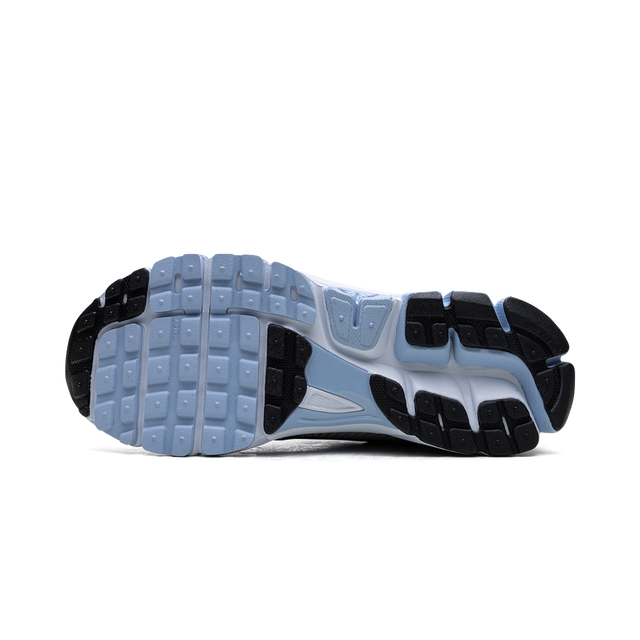 Nike Vomero 5 "'Metallic Silver Blue Tint'" - Manore Store