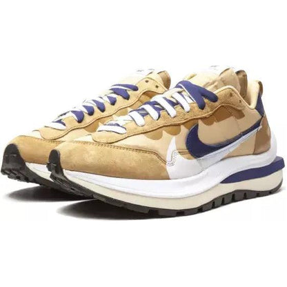 Nike Vaporwaffle Sacai Tan Navy