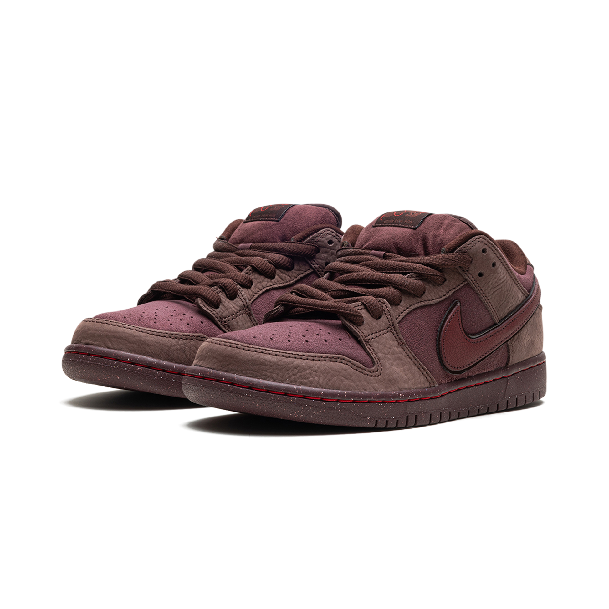 Dunk Low "City of Love" - Manore Store