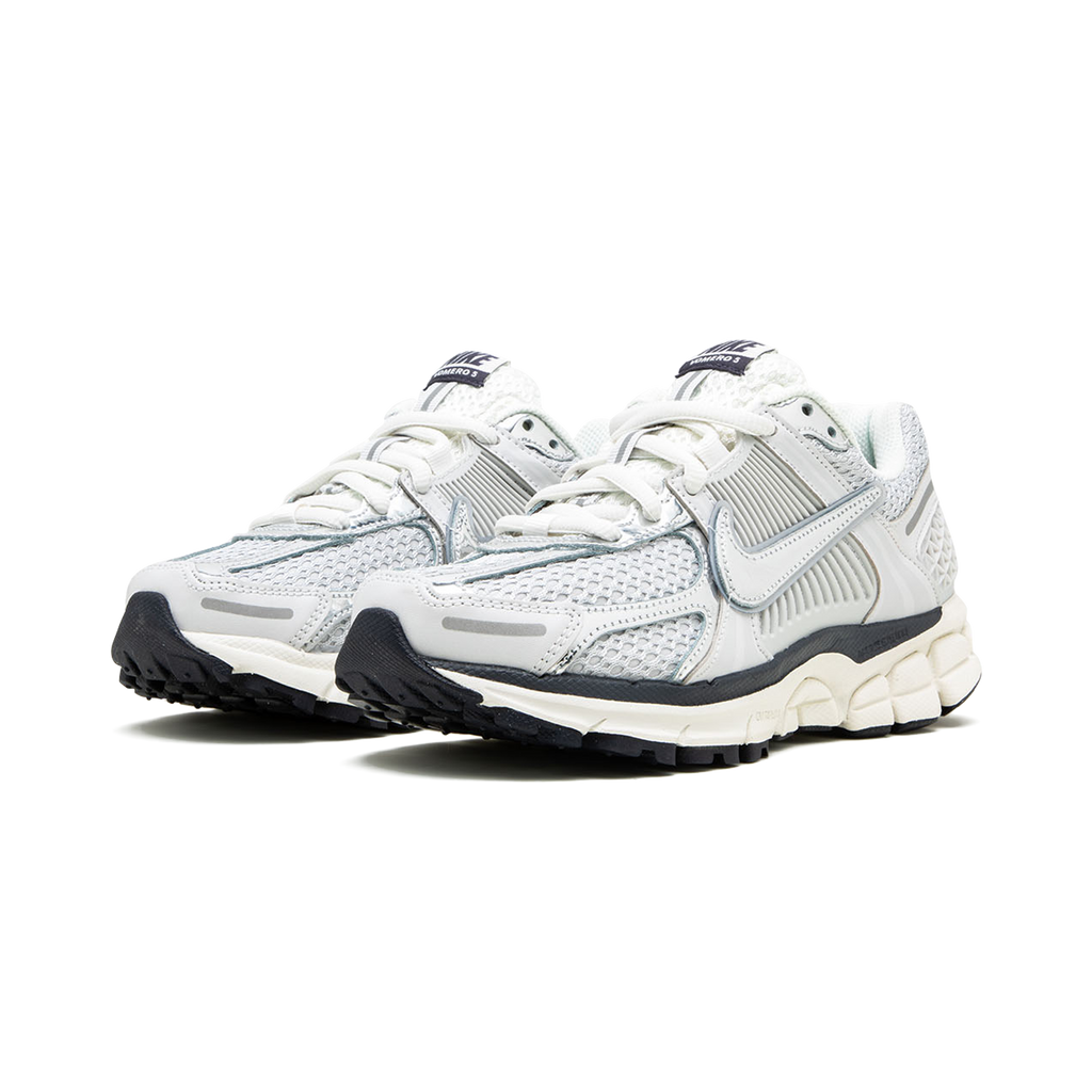 Nike VOMERO 5 "Photon Dust" - Manore Store