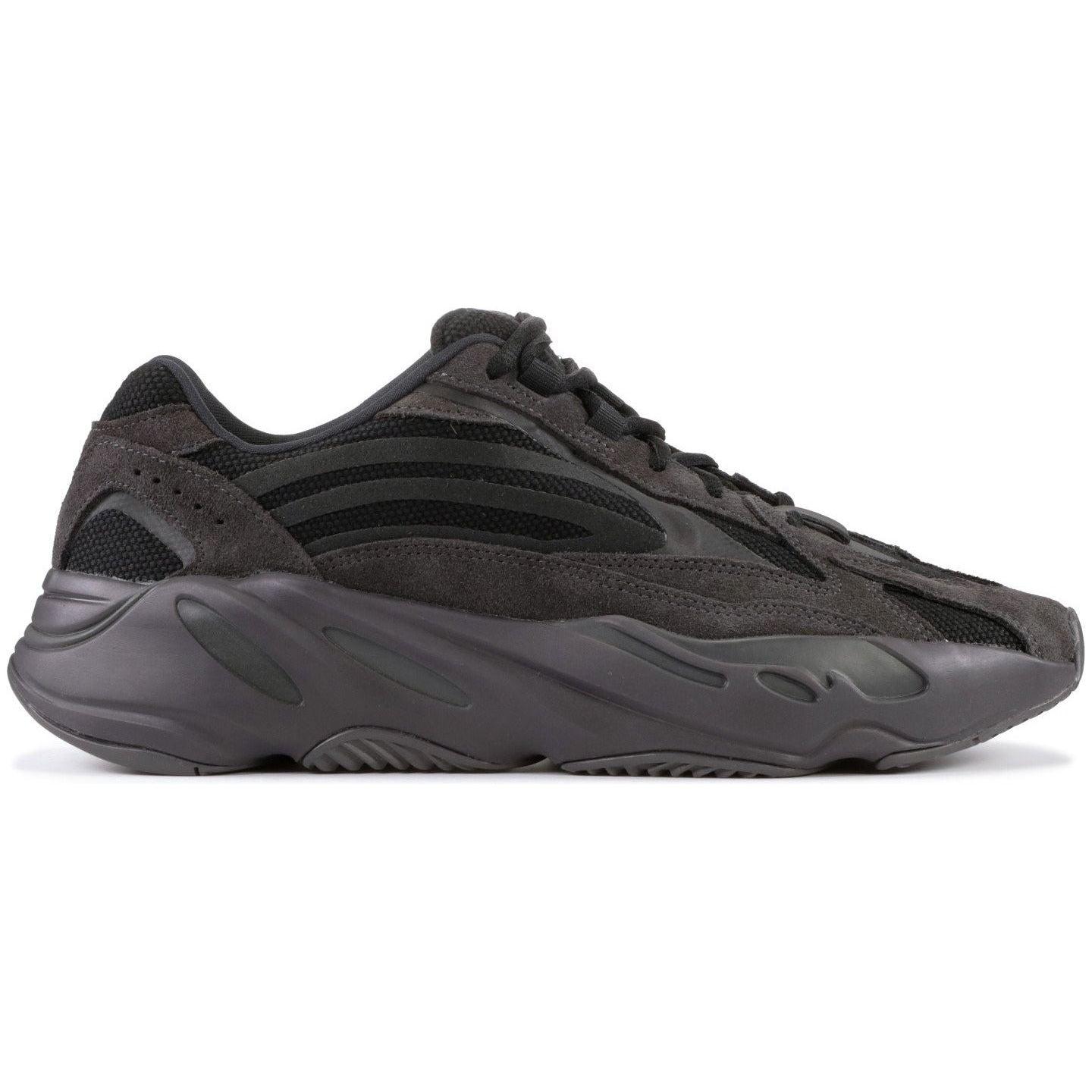 YEEZY BOOST 700 V2 "VANTA" (4005485576264)