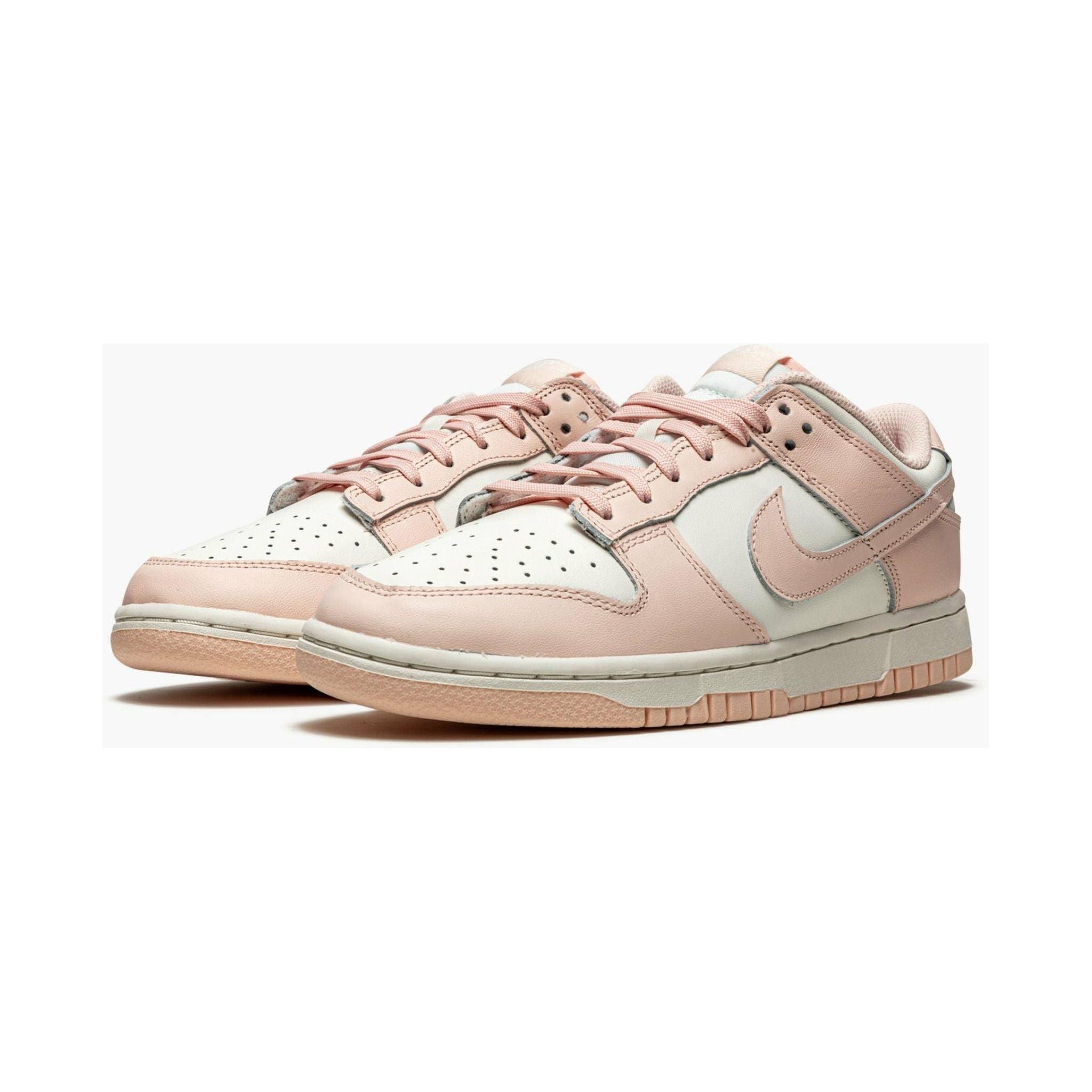 DUNK LOW WMNS "Orange Pearl"