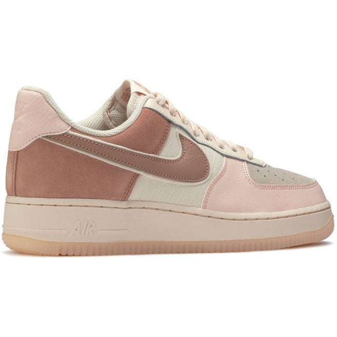 Nike Air force 1 washed coral