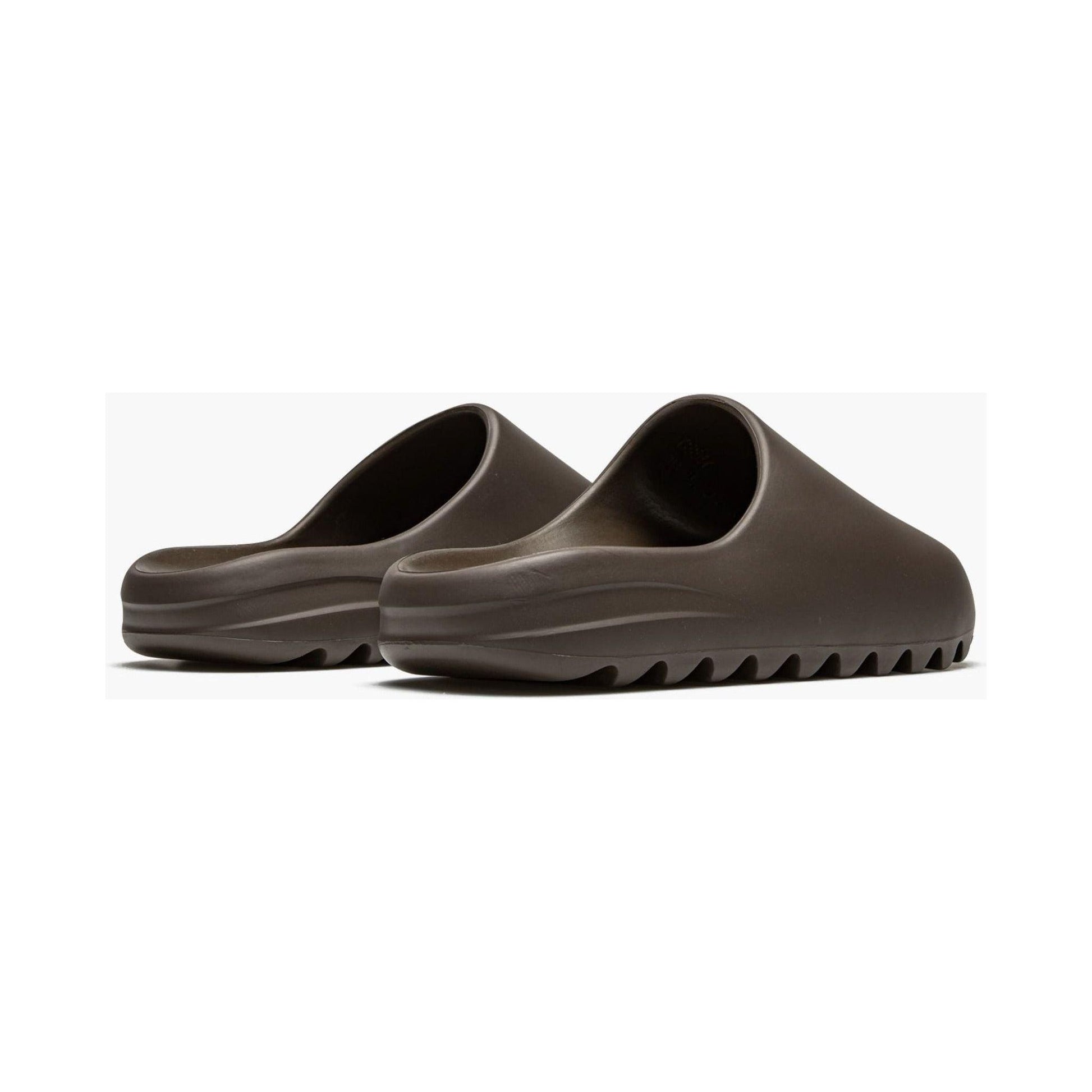 YEEZY SLIDE "Soot" - Manore Store