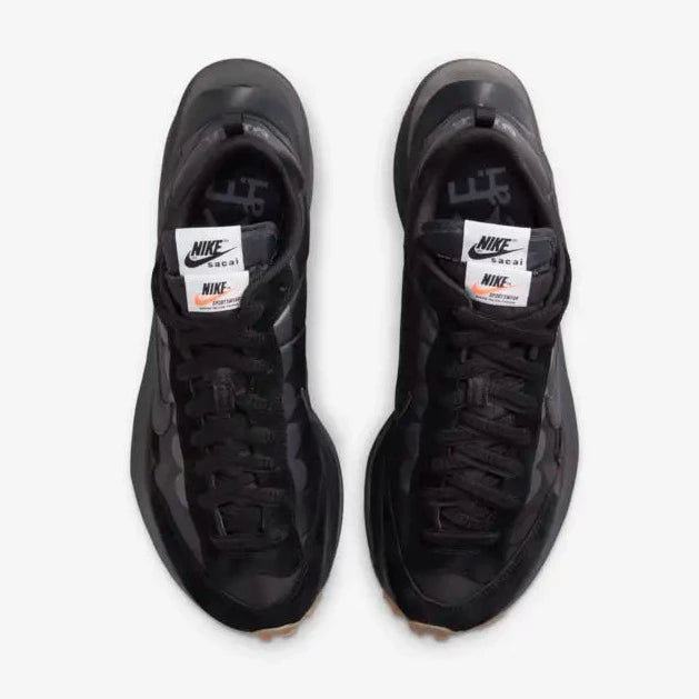 Nike Vaporwaffle Sacai " Black And Gum "