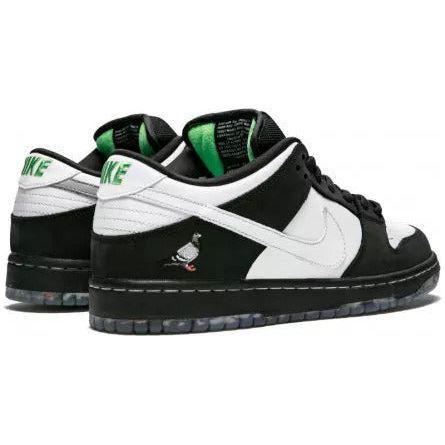 Dunk Low Staple Panda Pigeon